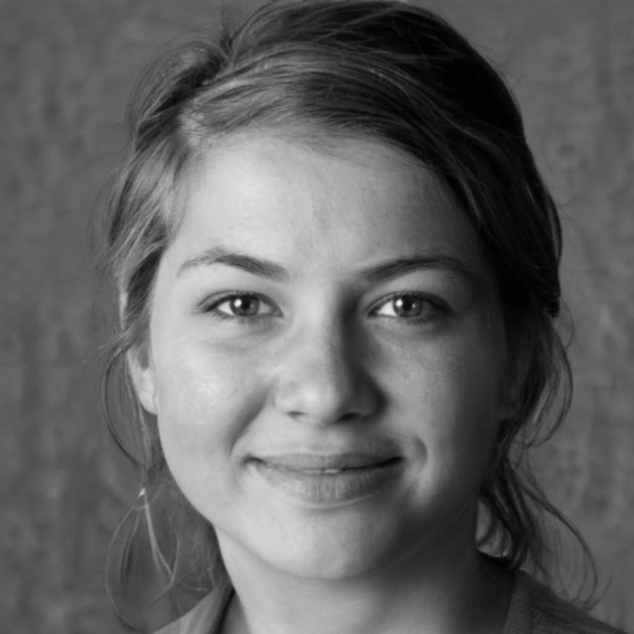 Portraitfoto von Mirjam Weißbach